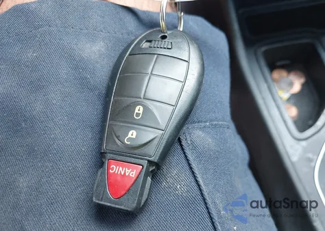 2019 Jeep Cherokee Latitude Fwd z USA, uszkodzony, nr VIN 1C4PJLCB6KD221642